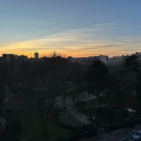 Appartamento Mobility Lease- Sunny With Large Balcony, Park View At 15 Parigi