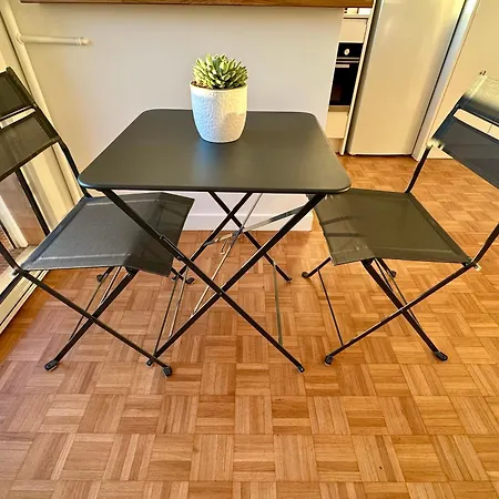Appartamento Mobility Lease- Sunny With Large Balcony, Park View At 15