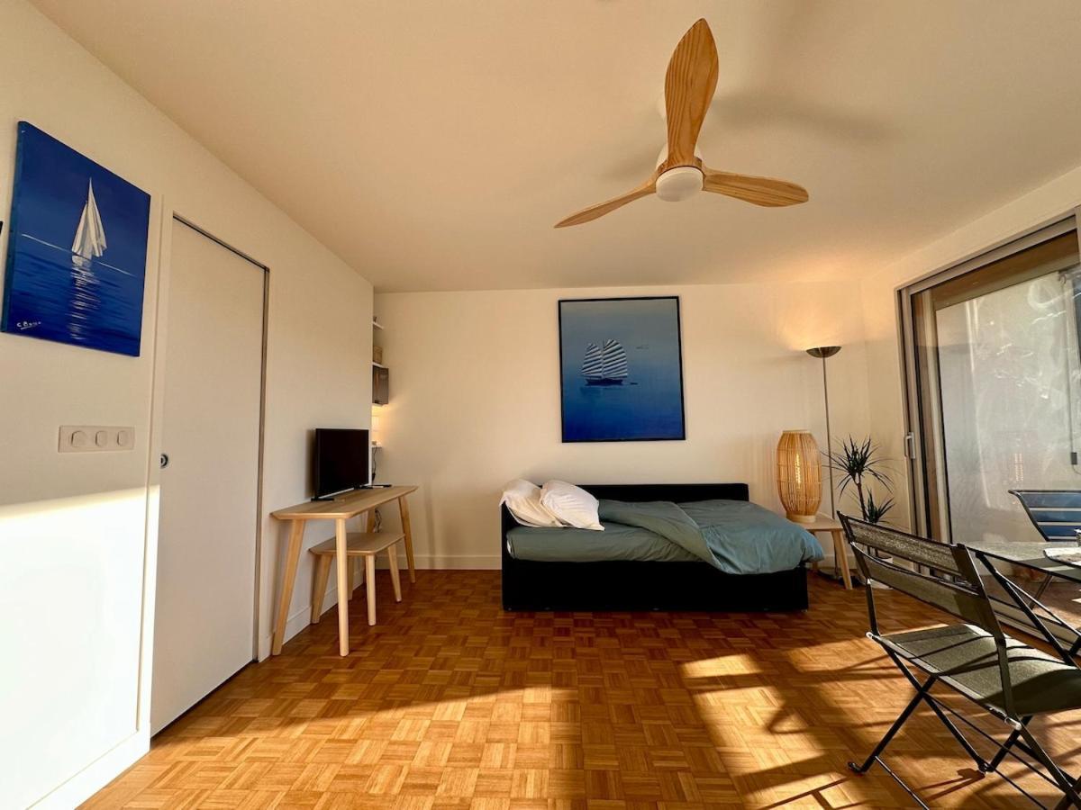 Mobility Lease- Sunny With Large Balcony, Park View At 15 * Parigi
